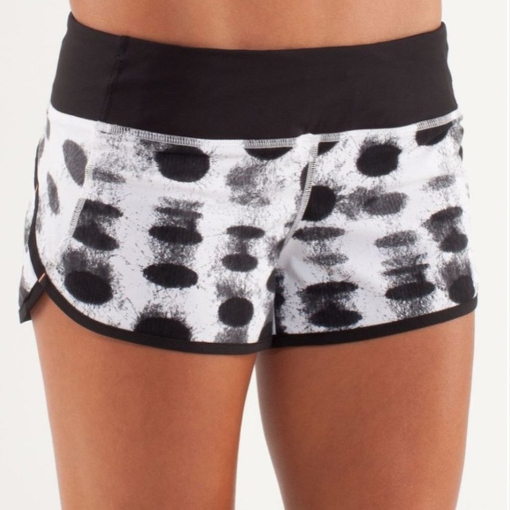 🍋Lululemon Speed Short Sz 4